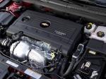 Chevrolet Cruze Hatchback 2011 года